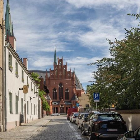 Hotel Eter Torun Luaran gambar