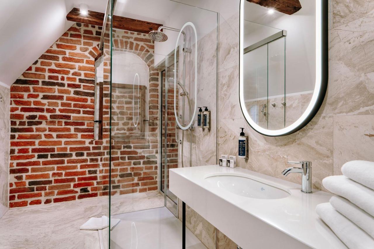 Hotel Eter Torun Luaran gambar