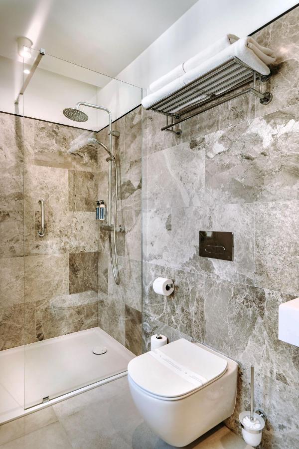 Hotel Eter Torun Luaran gambar