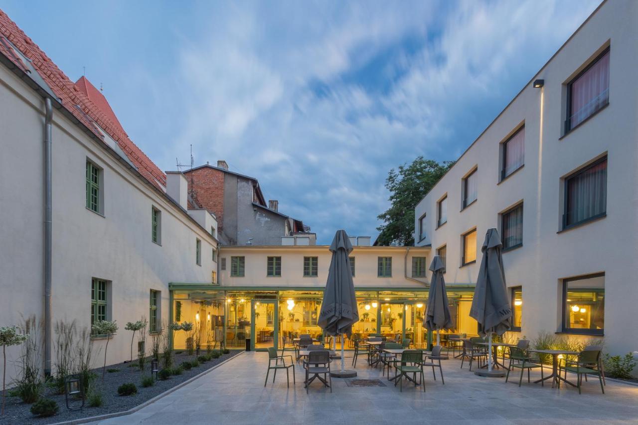 Hotel Eter Torun Luaran gambar